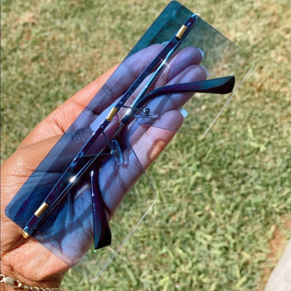 Ocean Blue Rimless Sunglasses